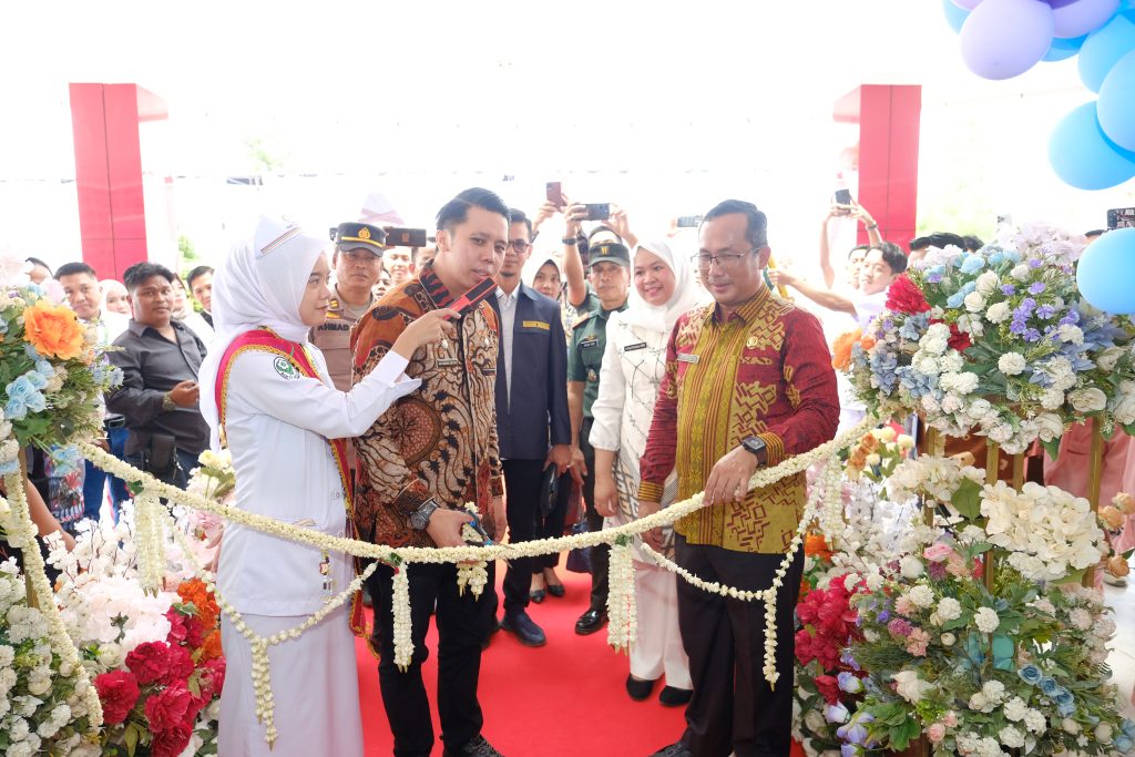 Pemkab Muba Resmikan Gedung IGD Baru RSUD Bayung Lencir, untuk memberikan pelayanan yang terbaik.