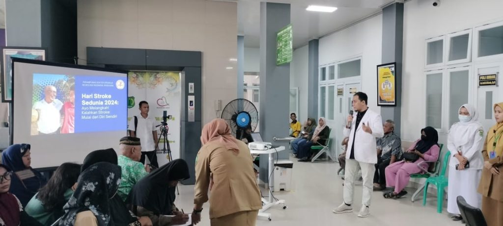 Kalahkan Stroke,Mulai Dari Diri Sendiri  Sosialisasi RSUD Bayung Lencir