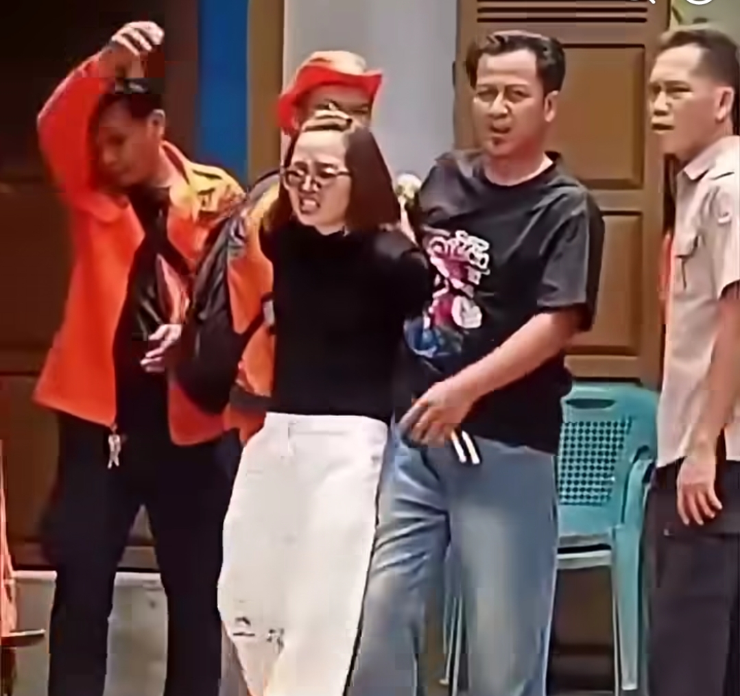 GEGER ASN Inspektorat OKI Tewas Ditikam Istri Sendiri di Halaman Masjid